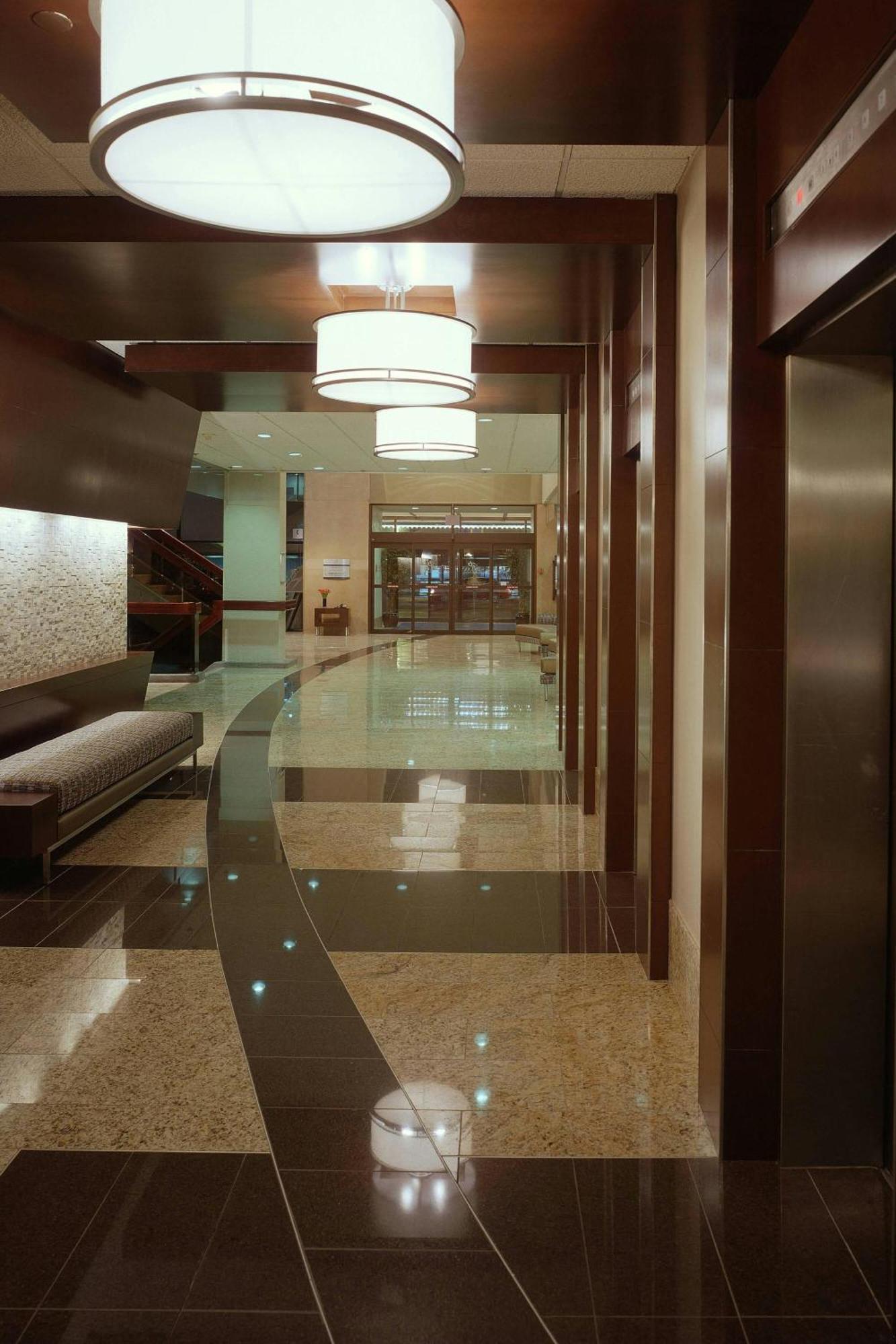 Delta Hotels Calgary Airport In-Terminal Buitenkant foto